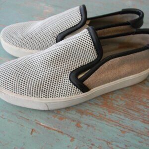 Vince BRAM Womens Size 7 M Gray TAN Mesh Slip On Sneakers ATHLEISURE